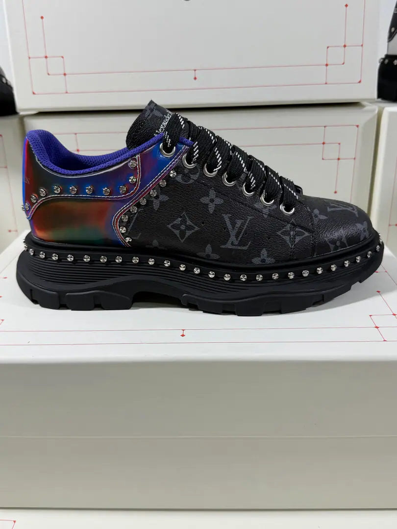 Professional McQueen's Plant.Top Version.Couple money.👫 I'm selling it., The shoes are perfect., Quality is good., First-hand shipment., Big price., Welcome to the match.. Focus on the various red shoes., White shoes., - I'm doing a little work., The shipment is stable., Good faith billing., Long-term cooperation.. No winding., Just make good shoes., I can see it., The price is really good., Make every pair of shoes with your heart. Alexander McQUEENHigh version upgrades to highest quality again✅ 💪McQueen. Spring, summer, autumn, winter. Top Version Requisition level✅ I'll be the one to join the agency from the front line.🤝 🏆Fabulous.: Import of original cattle skin materials from Italy. Quality No more color for water. 🏆Uchi.: ️AThe first Italian import is resistant to the soil..Sweat..Breathe..Comfortable. 🏆Foot.: The top version is imported into the Italian Super Soft Cow. 🏆Otsumi!: PU+The counter.1:1 🏆Shoeboxes.: Original White Box. Plus white caps for double protection..Buffet.Handbag..Accreditation1:1Shade it.4Set.I'll give you a pair of shoes.. 🖕🏿🖕🏿🖕🏿Shoes belts can be chosen for all the colors of this factory. 🏆Codes: Women34-41.Men38-46 🏆Special Remarks（Female size34. 40.41, Men38.45.46Customise, No, no, no..Back.Change）We'll win together.🤝