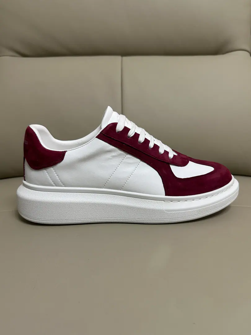 Couple money. Alexander McQUEEN 🏆Fabulous.: Import of original cattle skin materials from Italy. Quality No more color for water. 🏆Uchi.: AThe first Italian import is resistant to the soil..Sweat..Breathe..Comfortable. 🏆Foot.: The top version is imported into the Italian Super Soft Cow. 🏆Otsumi!: PU+The counter.1:1 🏆Shoeboxes.: Original White Box. Plus white caps for double protection..Buffet.Handbag..Accreditation1:1Shade it.4Set.I'll give you a pair of shoes.. 🏆Codes: Women34-41.Men38-46 🏆Remarks（Female size34. 40.41, Men38.45.46Customise, No, no, no..Back.Change）