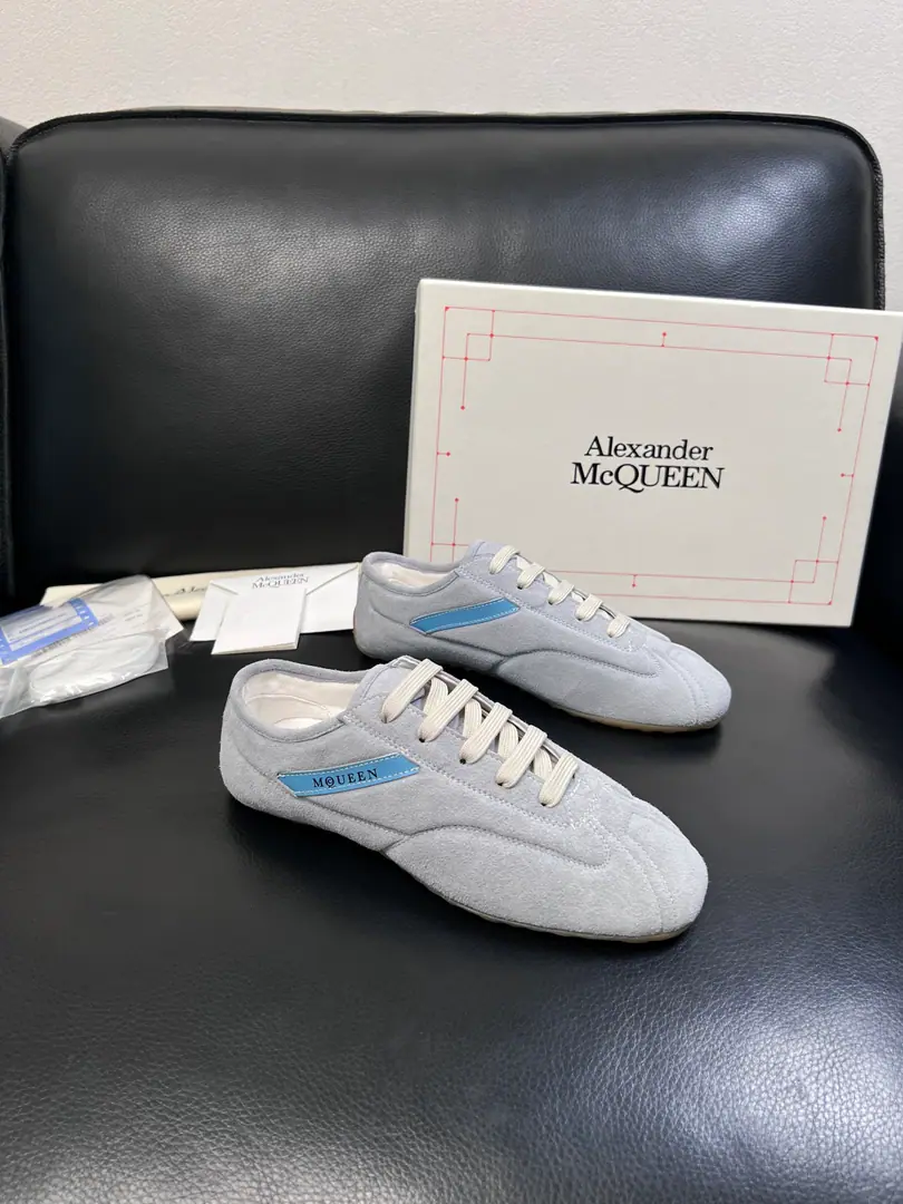 Alexander McQueen High Quality Top-level craft McQueen. Synchronize cabinets Original plant configuration, Italian imports of original cow-coloured flour, High-quality integration process, All imported water- dyeed cattle stubs., Shoes under the sole.: The original factory is super comfortable with the original base., The original factory and the single., Couple money. Codes 35-44（ Make a reservation. Women40 45 46 47 ）