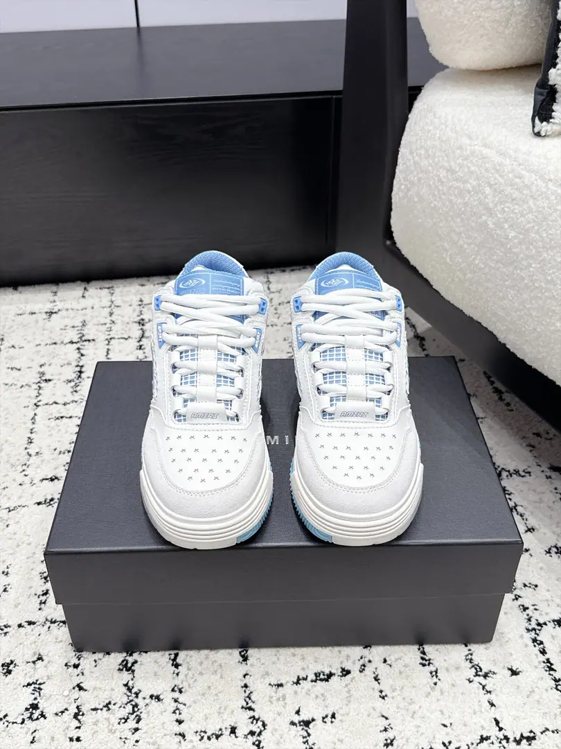 #Top Version Couple money. AMIRI Amir. 26/ LatestMA SkylineSeries Retro. Thick Couple money. Leisure Sports shoes Basketball shoes. Shoes. NewMA SkylineSeries, StereoMA QUADDot, Double-coloured rubber soles combined with skin-skinned shoes, Personal basketball style and leisure shoes., The tidal man must have a single item.. ✔️Fabulous.: Original customized import of head-level cattle skin ✔️Uchi.: The original custom-made air network. ✔️Otsumi!: Original modeling of slide-resistant rubber material ✔️Size: 35-45（Women40 Men45Do it.）