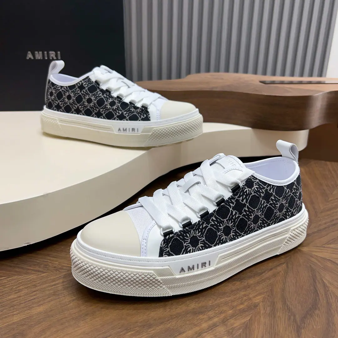 💑AMIRILovers' old shoes. ✅Female size: 35-40 ✅Men: 39-44（45/46Customable） Two Colours Optional, It's cozy and light., You're a big fan of the game., The couple's party is closed.💑