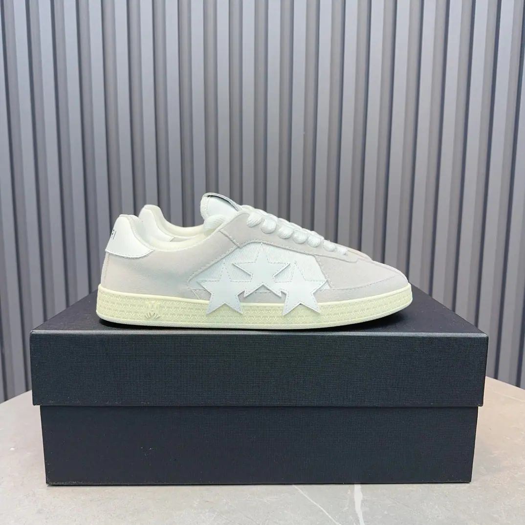 🇨🇳🎤🎤 AMIRIEmile's a couple of broken-up shoes.. The recreational leader.. The high street brand with the exclusive bone-bone shoes from Los Angeles., A lot of stars., China's new rapper, White.Gali Wang Yi Bo The red-browser is fighting for his feet., AJ1The shoe-shaped skulls are swollen with bones. ❶Fabulous.:The original is for head-deck skin.➕Double-coated artificial oil side process ❷Same original as Uchi.:CustomiseNikeIn the same grade. (♪ Can't get over ♪) ❸Foot.:The original model is a plasticized one-shoe cushion. ❹Otsumi!:The original factory.1:1Three colors. Original Base ❺Codes:35-46