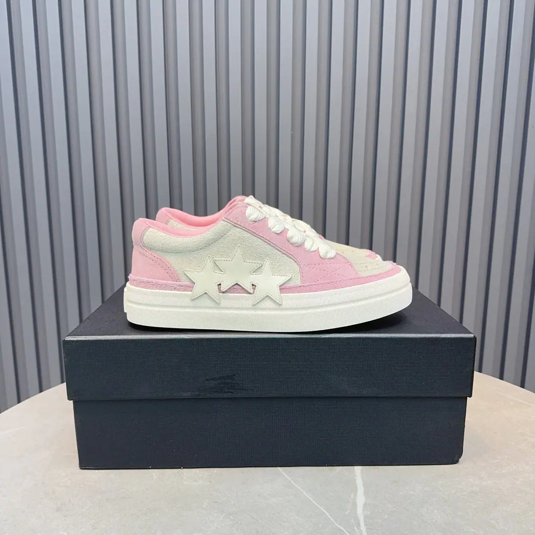 🇨🇳. 🎤🎤 AMIRIEmile's a couple of broken-up shoes.. The recreational leader.. The high street brand with the exclusive bone-bone shoes from Los Angeles., A lot of stars., China's new rapper, White.Gali Wang Yi Bo The red-browser is fighting for his feet., AJ1The shoe-shaped skulls are swollen with bones. ❶Fabulous.:The original is for head-deck skin.➕Double-coated artificial oil side process ❷Same original as Uchi.:CustomiseNikeIn the same grade. (♪ Can't get over ♪) ❸Foot.:The original model is a plasticized one-shoe cushion. ❹Otsumi!:The original factory.1:1Three colors. Original Base ❺Codes:35-46