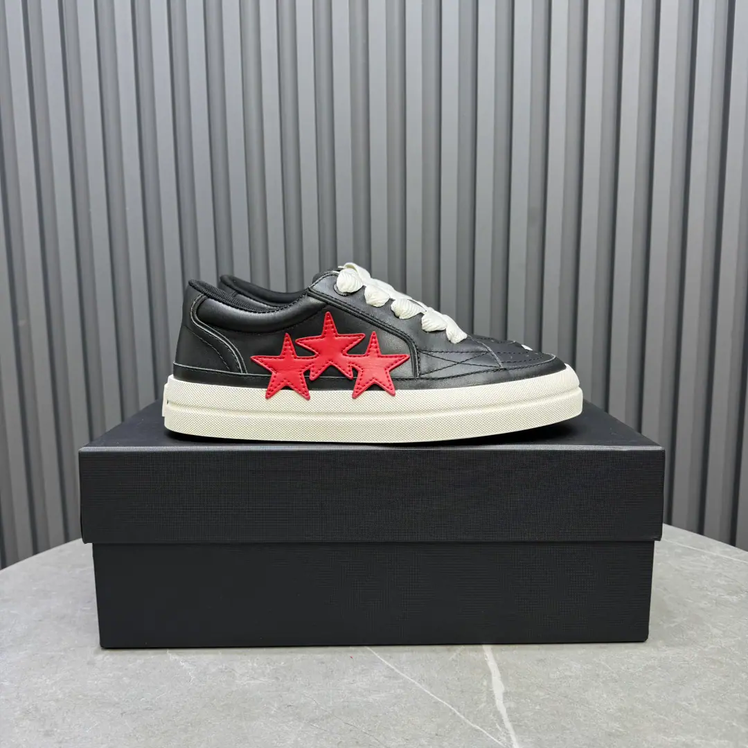 🇨🇳. 🎤🎤 AMIRIEmile's a couple of broken-up shoes.. The recreational leader.. The high street brand with the exclusive bone-bone shoes from Los Angeles., A lot of stars., China's new rapper, White.Gali Wang Yi Bo The red-browser is fighting for his feet., AJ1The shoe-shaped skulls are swollen with bones. ❶Fabulous.:The original is for head-deck skin.➕Double-coated artificial oil side process ❷Same original as Uchi.:CustomiseNikeIn the same grade. (♪ Can't get over ♪) ❸Foot.:The original model is a plasticized one-shoe cushion. ❹Otsumi!:The original factory.1:1Three colors. Original Base ❺Codes:35-46