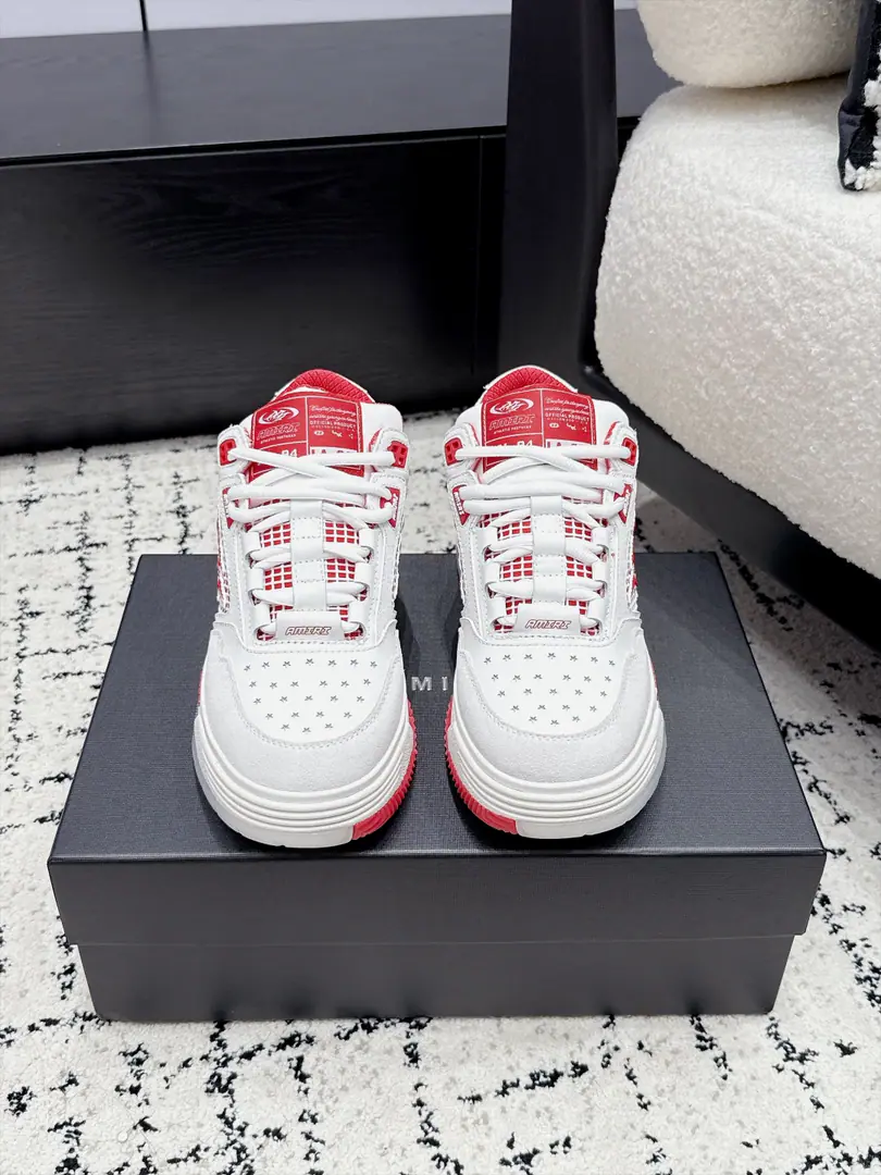#Top Version Couple money. AMIRI Amir. 26/ LatestMA SkylineSeries Retro. Thick Couple money. Leisure Sports shoes Basketball shoes. Shoes. NewMA SkylineSeries, StereoMA QUADDot, Double-coloured rubber soles combined with skin-skinned shoes, Personal basketball style and leisure shoes., The tidal man must have a single item.. ✔️Fabulous.: Original customized import of head-level cattle skin ✔️Uchi.: The original custom-made air network. ✔️Otsumi!: Original modeling of slide-resistant rubber material ✔️Size: 35-45（Women40 Men45Do it.）