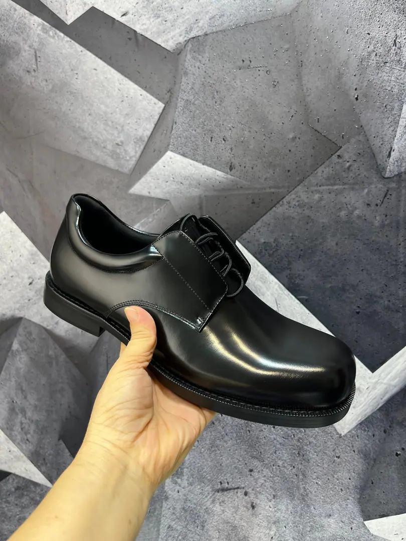 Plant 🔥🔥🔥BALENCIAGA.Parisian.2026NewCOMFYThe men's department wears Derby's shoes., Buy original version 1-to-1 development, One against one, the big one., Bottom4centimetres, And a twig of a twig..Codes39-46