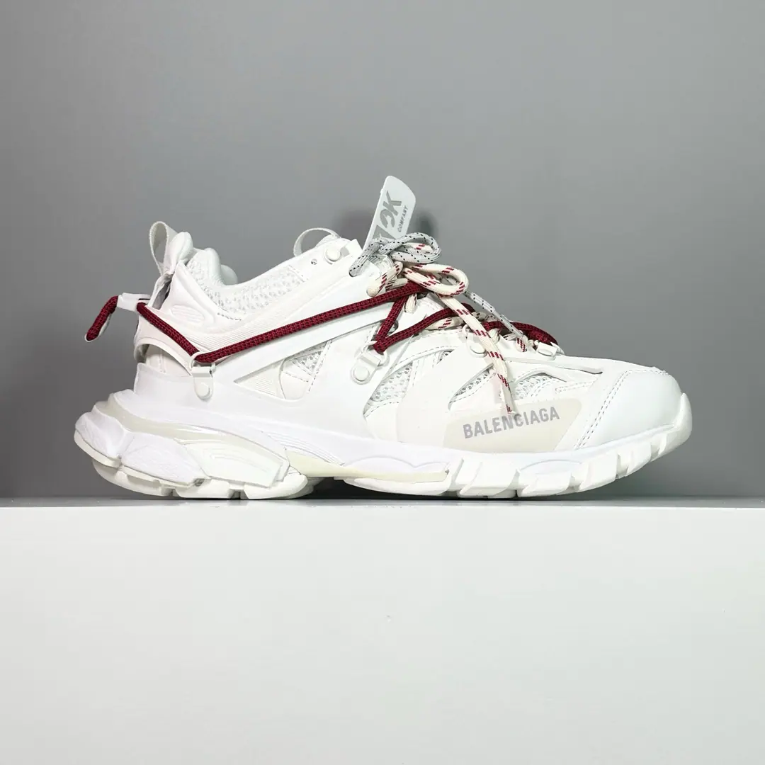 We're here today.【OKScan Version】The pure original Parisian of the third generation. 3.0- We'll tie the money. Information: New paragraphBALENCIAGA Parisian.-Runner, It's by the overcoat., Old, We'll have to sew it in detail., Show the designer. Demna Sports shoes., With a pair.「Old shoes.」Passing the regenesis., Backboard, The shoe head., And it's shown. Demna Structural vision for the future The original box is 100% back to the official configuration from inside to outside. Top level for crushing all versions of code: 35 36 37 38 39 40 41 42 43 44 45 46