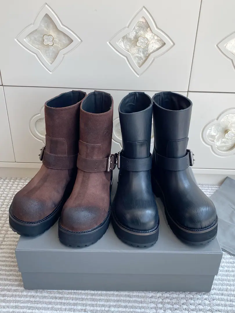 🖤BalenciagaI'll make old bike boots.🪓Pioneer boots.