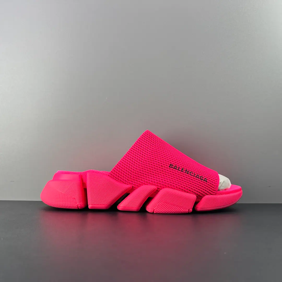 Minoru. BALENCIAGAParisian. Shoes. Upgrade Red Speed 2.0 New version of stocking shoes slippers Original plant It's not a deal. The shoe face is a prototype of a flying-in-coherent technology. It's seamless. The bottom of the shoe is a very good thing. No, no, no, no, no, no. A sculptor on the soles of your shoes.！ Codes: 36 37 38 39 40 41 42 43 44 45 46