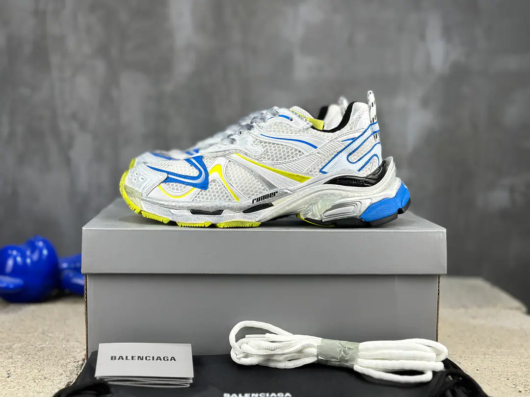 🌀【The present.】Top Match Runner-2 Breaking the wind. New paragraphBALENCIAGA Parisian.-Runner, It's by the overcoat., Old, We'll have to sew it in detail., Show the designer. Demna Sports shoes., With a pair.「Old shoes.」Passing the regenesis., Backboard, The shoe head., And it's shown. Demna Structural vision for the future The original box is 100% back to the official configuration from inside to outside. Top level for crushing all versions of code: 35 36 37 38 39 40 41 42 43 44 45 46