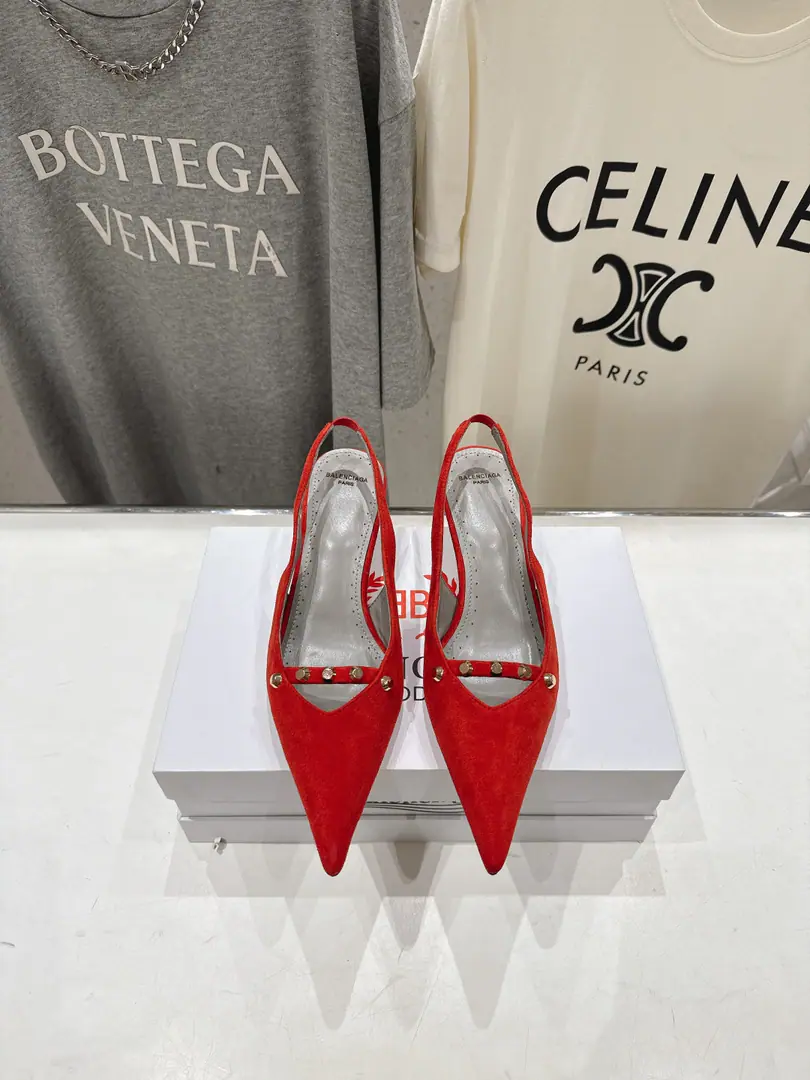 🏧𝐁𝐚𝐥𝐞𝐧𝐜𝐢𝐚𝐠𝐚/The classic Parisian. The stump behind the head is empty. Top Version And make the fun of it. The classics. And not swollen. And pulls the line. No foot-picking at all. The skin is soft. Top foot effect.👍 Customize the original hardware nails. It's really too delicate.～ Import of sheep-coat paste in original Uchi.+A foot-skin. The original Italian is a very big one. He's tall.5.0CM Size35-42 [34.40.41.42Custom]