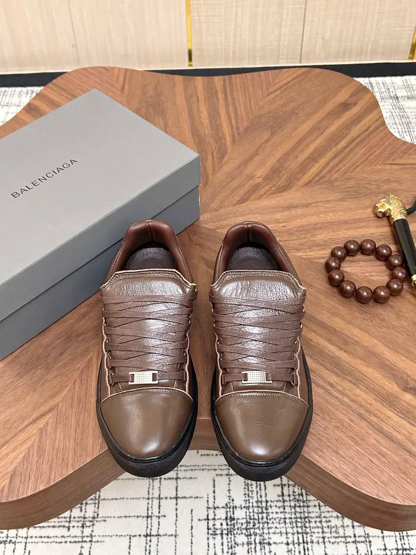 Get out of the factory. 🔥Balenciaga🆕 Parisian.38-45👟