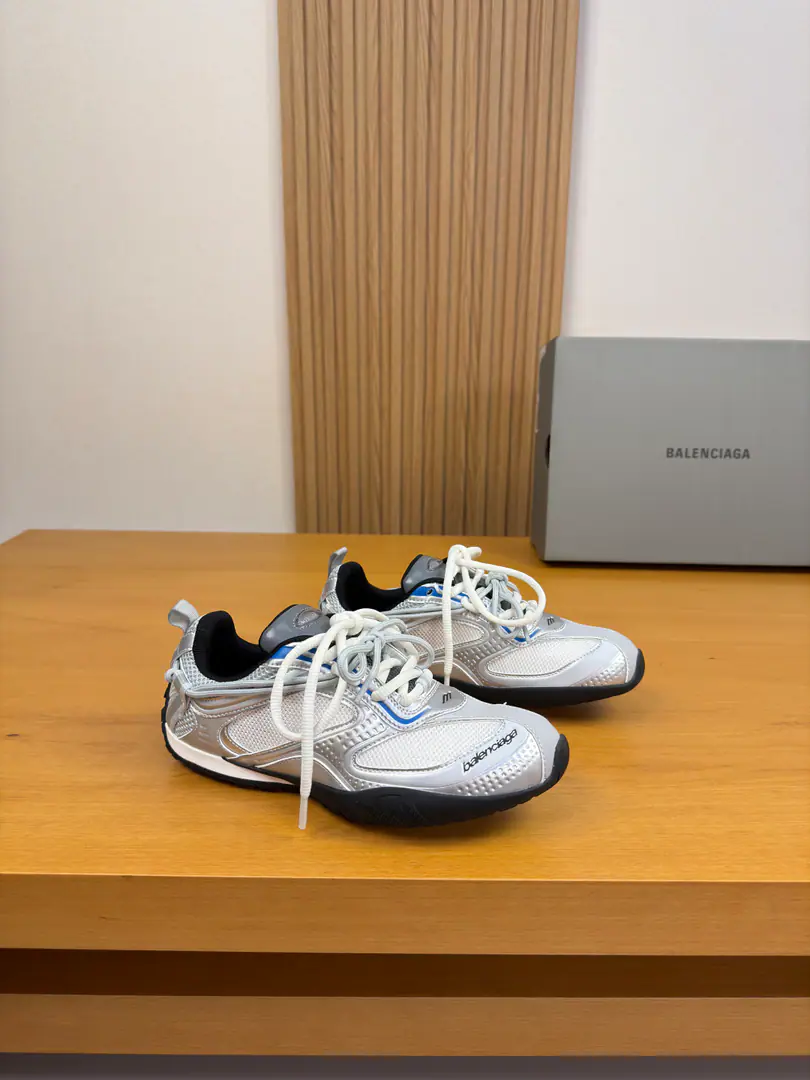 【 BALENCIAGA】Parisian. High-end quality Original List👩🏻‍❤️‍👨🏻A couple costume.·Leisure sports shoes Shoe.: Original🔝Environmental colour brandlogoTotem., Brand web canvas., Shoes tied around shoelaces Uchi.: Brand canvas. Otsumi!: TPUBubbles·Rubber. Double-coloured base Super-high-quality control.·- I'm doing a little work.: Highlight(High-end·- How expensive.·Slot) Size: Same paragraph for men and women36-44（Women35, 40, Men38, 45, Make a reservation.)·3396