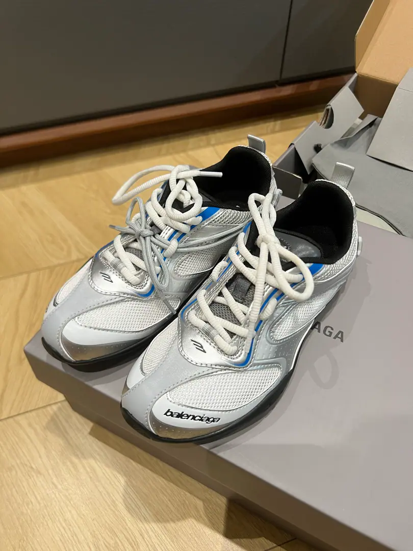 Top Quality Balen*ciaga*26New paragraphRadarSports shoes//Technical and scientific material portfolio/Inside the fabric.//Source Base Details size👫35/36/37/38/39/40/41/42/43/44/45/Freeze!46No re-election.