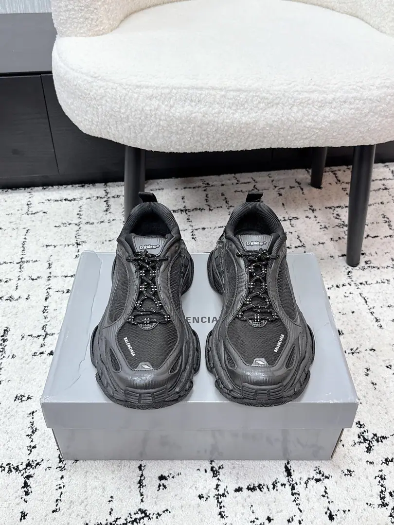 #Couple money. Balenciag* 26/ The early spring new money. - The relaxing old man's shoes. The souls of these shoes., It's the classic running shoes of the millennium., Multilayered Network+Twilight-style shoe., ♪ Bringing back the future from the past ♪, Take it.Y2KThe essence of the Millennium is perfect., I'm not sure if I can get a full recognition., The Parisian's coolness is the first glance., Details control direct ecstasy. It's not routine., Dating out of town., Or travel to take pictures?, These shoes are perfect.holdStay., The upper foot is the sense of walking., It's a big picture of what you're doing.. ✔️Fabulous.: Space technology fabric/3DPress Gradient Color/Airnets. ✔️Uchi.: The nylon webpaper. ✔️Otsumi!: Original rubber combination, large bottom ✔️size: 35-46（Women40 Men45 46Custom without re-offer） Pink（Female size35-42. 40 41 42Freeze!. ）