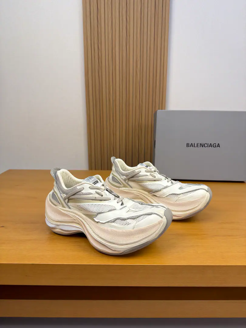 【 BALENCIAGA】Parisian. High-end quality Original List👩🏻‍❤️‍👨🏻A couple costume.·Leisure sports shoes Shoe.: Original🔝Environmental colour totem, Brand web canvas., Shoes tied around shoelaces, The Chou-Bo brand of Silken.logo. It's just a manual process. Uchi.: Brand canvas. Otsumi!: It's so light.TPUBubbles·Rubber. Double-coloured base Super-high-quality control.·- I'm doing a little work.: Highlight(High-end·- How expensive.·Slot) Size: Same paragraph for men and women36-44（Women35, Men38, 45, Make a reservation.)·3258