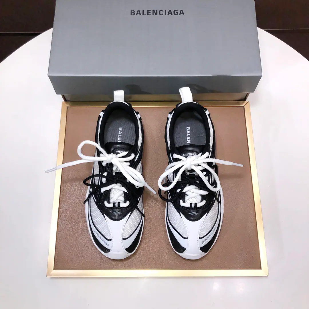 Plant Parisian.2026Latest🔥𝗕𝗔𝗟𝗘𝗡𝗖𝗜*The plain version of the big bottom The sneakers are strong. Rework. All the accessories are ordered to produce a tailor-made film. Correct font embroidery Thick, Location, Size is correct. SideTPU Aero-hole matching I.O.D., TPUSoft Original unamended ”Balenciaga“ Otsumi!LOGO Stereo.🌴 🎯 Material: Original custom custom-made special skin＋The netting. 🎯 Uchi.: Nebula 🎯 Shoes under the sole.: Original OpenTPUOtsumi! 🎯 size: Women35-40 Men39-46