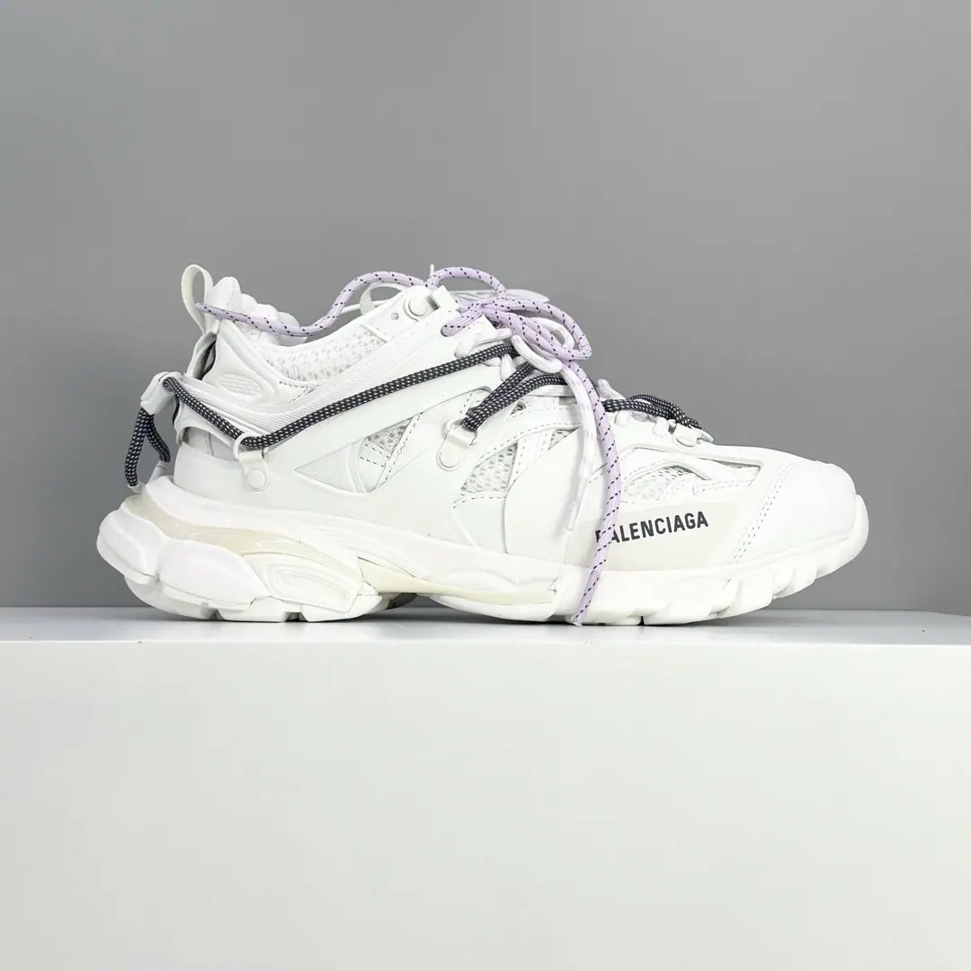 We're here today.【OKScan Version】The pure original Parisian of the third generation. 3.0- We'll tie the money. Information: New paragraphBALENCIAGA Parisian.-Runner, It's by the overcoat., Old, We'll have to sew it in detail., Show the designer. Demna Sports shoes., With a pair.「Old shoes.」Passing the regenesis., Backboard, The shoe head., And it's shown. Demna Structural vision for the future The original box is 100% back to the official configuration from inside to outside. Top level for crushing all versions of code: 35 36 37 38 39 40 41 42 43 44 45 46