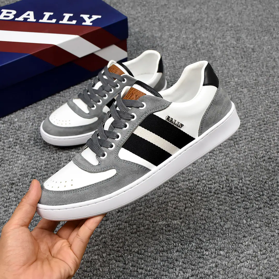 P👟👟👟BALLY/Barry's new leisure shoes., ♪ ♪ Elegance and innovation ♪. Big-end brand.LogoMark, Morten is a great man., The shoe tongue has a branded letter logo., No undisclosed description of brand style.！The rubber floor.！♪ And the upper feet are soft and comfortable ♪！38-44（45Do it.）