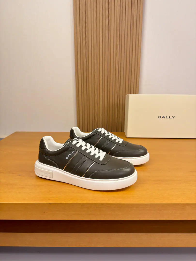 【 BALLY】Barry. High-end quality Original List·Leisure sports shoes Shoe.: Imports🔝Napa Skin., Shoes..The Chou-Bo brand of Silken.logo, Shoe tongue..Air pressure brandlogo Uchi.: Water-tied cow skin. Otsumi!: It's so light.TPUBubbles.Rubber. Combination to the base Super-high-quality control.·- I'm doing a little work.: Highlight(High-end·- How expensive.·Slot) Size: 38-44（45, Make a reservation.)·BL0157