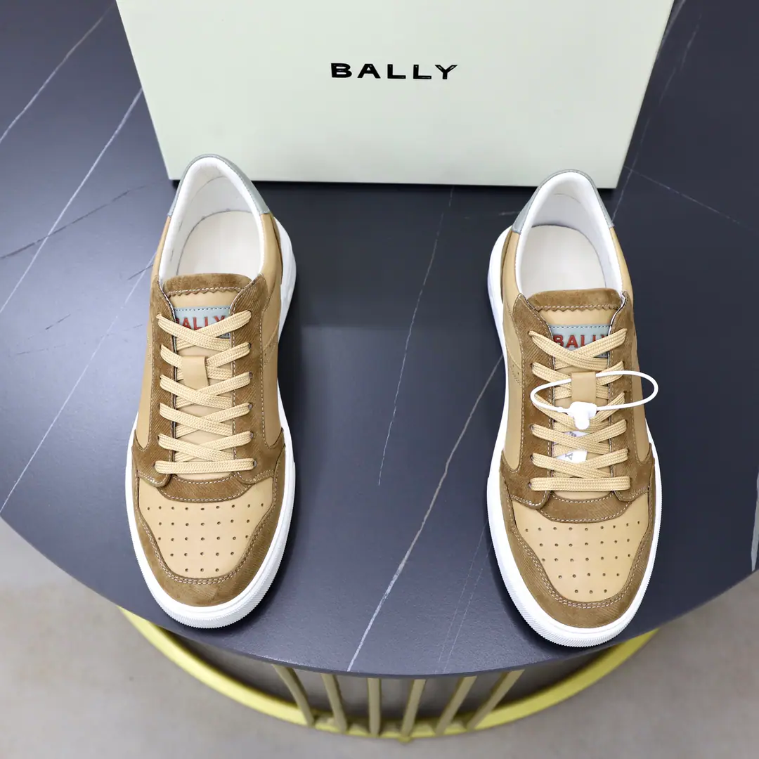 【 BALLY】Barry. High-end quality Original List🔍🔍Leisure sports shoes Shoe.: Imports🔝Napa Skin., Car-travage process, A little anti-feathers..Shoe tongue.. The Chou-Bo brand of Silken.logo Uchi.: Water-tied cow skin. Otsumi!: Super light-strength-resistant.·Rubber. Combination of double-coloured large bottom Super-high-quality control.·- I'm doing a little work.: Highlight(High-end·- How expensive.·Slot) Size: 39-44（38, 45, Make a reservation.)