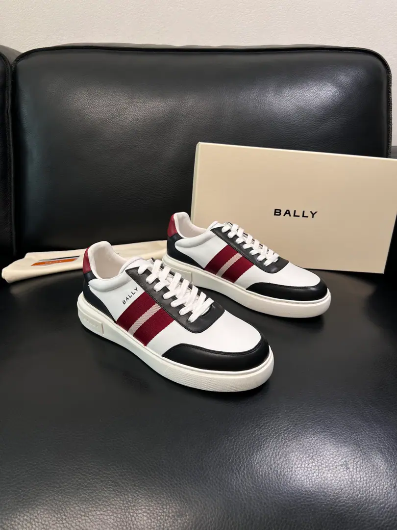 BALLY High Quality Top-level craft Barry. The cabinet is configured with the original plant, The salami is imported into the country., Imported water- dyeed cattle mats, Shoes under the sole.: The original plant is used for the original base., It's super comfortable to be a sole-acting base., The original factory and the single., Welcome to the comparison., Codes 38-44（Sold 45 46）