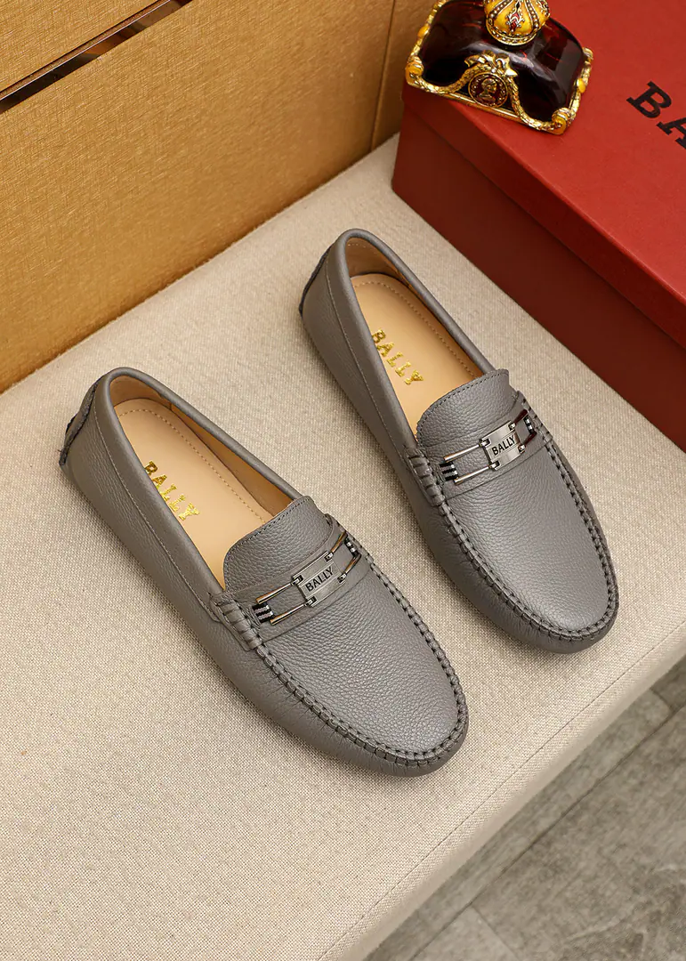 💐 Trade marks: BALLY「 Barry.」Doudou shoes. Positive code number: 38-44 (45.46🉑️Custom) Commodity materials: Select Imported head branches, swirling cattle and shoes.+Luxury hardware button., Imported pigs🐷Pioneer.. Strong stereo visual effects, Rubber Bottom Yin. Colour: 2⃣️Colour Optional