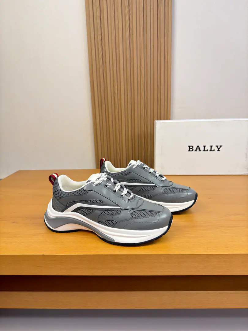 【Bally】Barry. High-end quality Original List·Leisure sports shoes Shoe.: Napa Skin., Brands, free silk canvass., Shoes..Brand plastic module for car sewn up, Shoe tongue..Silk mark.logo, Back up..Brandweaves Uchi.: Water-tied cow skin. Otsumi!: It's so light.TPUBubbles.Rubber·Combination of double-coloured large bottom Super-high-quality control.·- I'm doing a little work.: Highlight(High-end·- How expensive.·Slot) Size: 38-44（45.Make a reservation.)·0157