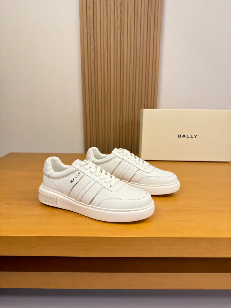【 BALLY】Barry. High-end quality Original List·Leisure sports shoes Shoe.: Imports🔝Napa Skin., Shoes..The Chou-Bo brand of Silken.logo, Shoe tongue..Air pressure brandlogo Uchi.: Water-tied cow skin. Otsumi!: It's so light.TPUBubbles.Rubber. Combination to the base Super-high-quality control.·- I'm doing a little work.: Highlight(High-end·- How expensive.·Slot) Size: 38-44（45, Make a reservation.)·BL0157