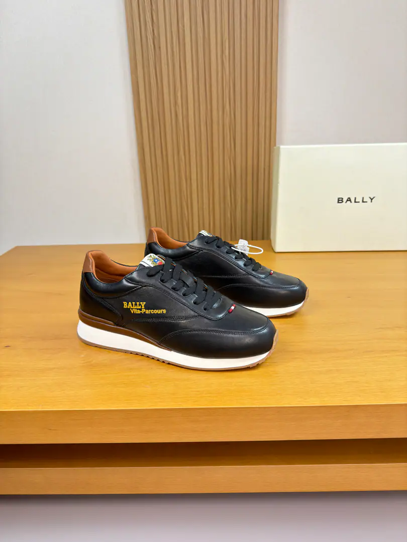【 BALLY】Barry. High-end quality Original List·Leisure sports shoes Shoe.: Imports🔝Napa Skin., Shoes..The Chou-Bo brand of Silken.logo, Shoe tongue..Car-sewn branding. Uchi.: Water-tied cow skin. Otsumi!: Super light-strength-resistant.·Rubber. Combination to the base Super-high-quality control.·- I'm doing a little work.: Highlight(High-end·- How expensive.·Slot) Size: 39-44（38, 45, Make a reservation.)·B5977