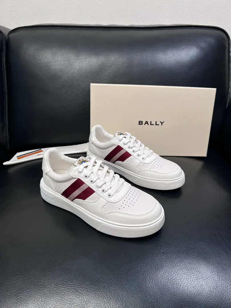 BALLY High Quality Top-level craft Barry. The cabinet is configured with the original plant, The salami is imported into the country., Imported water- dyeed cattle mats, Shoes under the sole.: The original plant is used for the original base., It's super comfortable to be a sole-acting base., The original factory and the single., Welcome to the comparison., Codes 38-44（Sold 45 46）