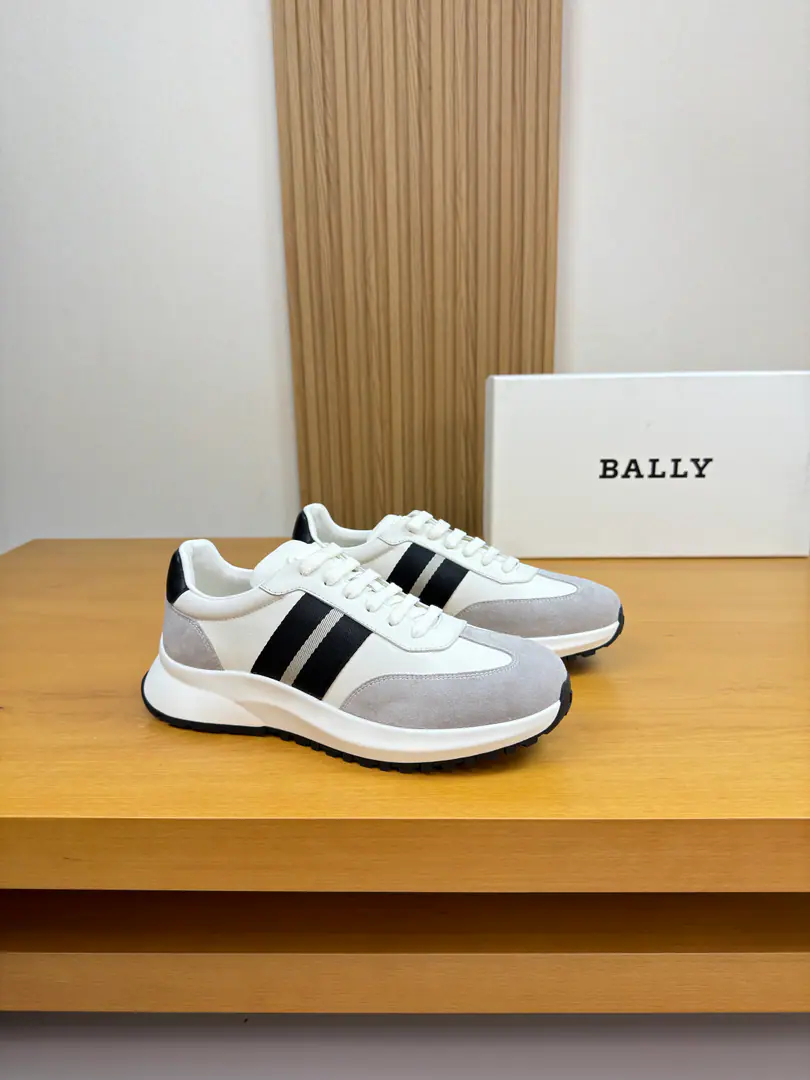 【 BALLY】Barry. High-end quality Original List·Leisure sports shoes Shoe.: Imports🔝Napa Skin., Anti-feathers., Sewn brands of shoe-cars., Shoe tongue..The brand of the car.logoPlastic module Uchi.: Water-tied cow skin. Otsumi!: It's so light.TPUBubbles·Rubber. Double-coloured base Super-high-quality control.·- I'm doing a little work.: Highlight(High-end·- How expensive.·Slot) Size: 38-44（45, Make a reservation.)·BL0157
