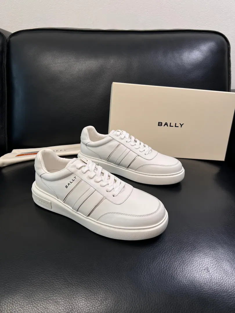 BALLY High Quality Top-level craft Barry. The cabinet is configured with the original plant, The salami is imported into the country., Imported water- dyeed cattle mats, Shoes under the sole.: The original plant is used for the original base., It's super comfortable to be a sole-acting base., The original factory and the single., Welcome to the comparison., Codes 38-44（Sold 45 46）