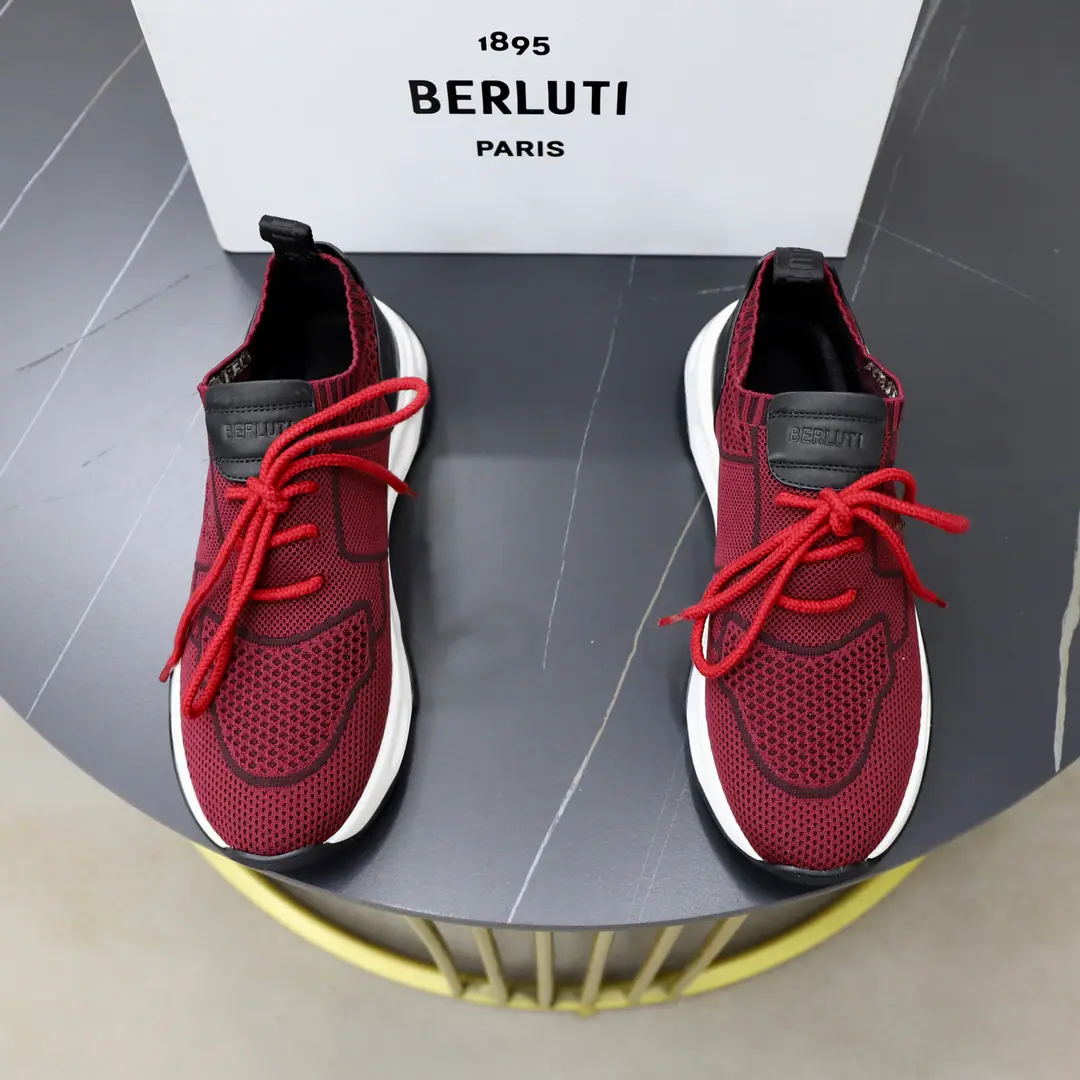 Get out of the factory. BerlutiBrute. New leather men's sneakers. This sneaker uses beehive-like knitted shoe., Back with the leather., - It's a good air., Structural stability, It's so cozy., You're not tired of wearing it.！The frenzy shoes are pretty big and stylish., It's good to support the foot., Undefined Design, Shoehead and heel were reinforced., It's a guarantee of air., And I've increased the durability of shoes.！Under the barbed-up., Soft and tender.TPUSlip-proof, sandal soles., I'm a little more comfortable on my feet., I'm comfortable with air.！Full packaged dustproof bags！ Codes: 38-39-40-41-42-43-44（4546- It's a deal.）