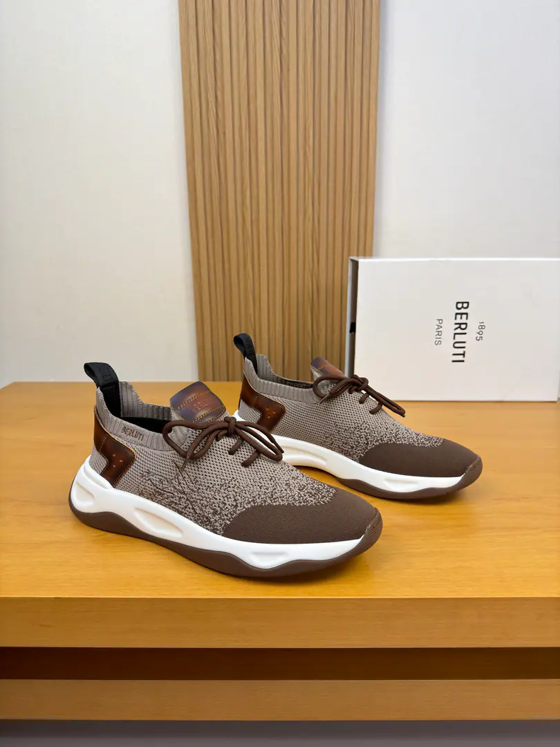 【 Berluti】Borrutti.(Brute.) High-end quality Original List·Leisure sports shoes Shoe.: Imports🔝Skins of the calf., The brand is thick and weave.(Wire)Boobies., The shoe tattoo.LogoTotem., Shoe-tucking brand.Logo, Back and brand.logoWeaving Uchi.: Foot.. Water-tied cow skin. Otsumi!: It's so light.TPUBubbles·Rubber. Double-coloured base Super-high-quality control.·- I'm doing a little work.: Highlight( High-end·- How expensive.·Slot ) Size: 39-44（38, 45, 46, 47, Codes can be ordered.)·B0234