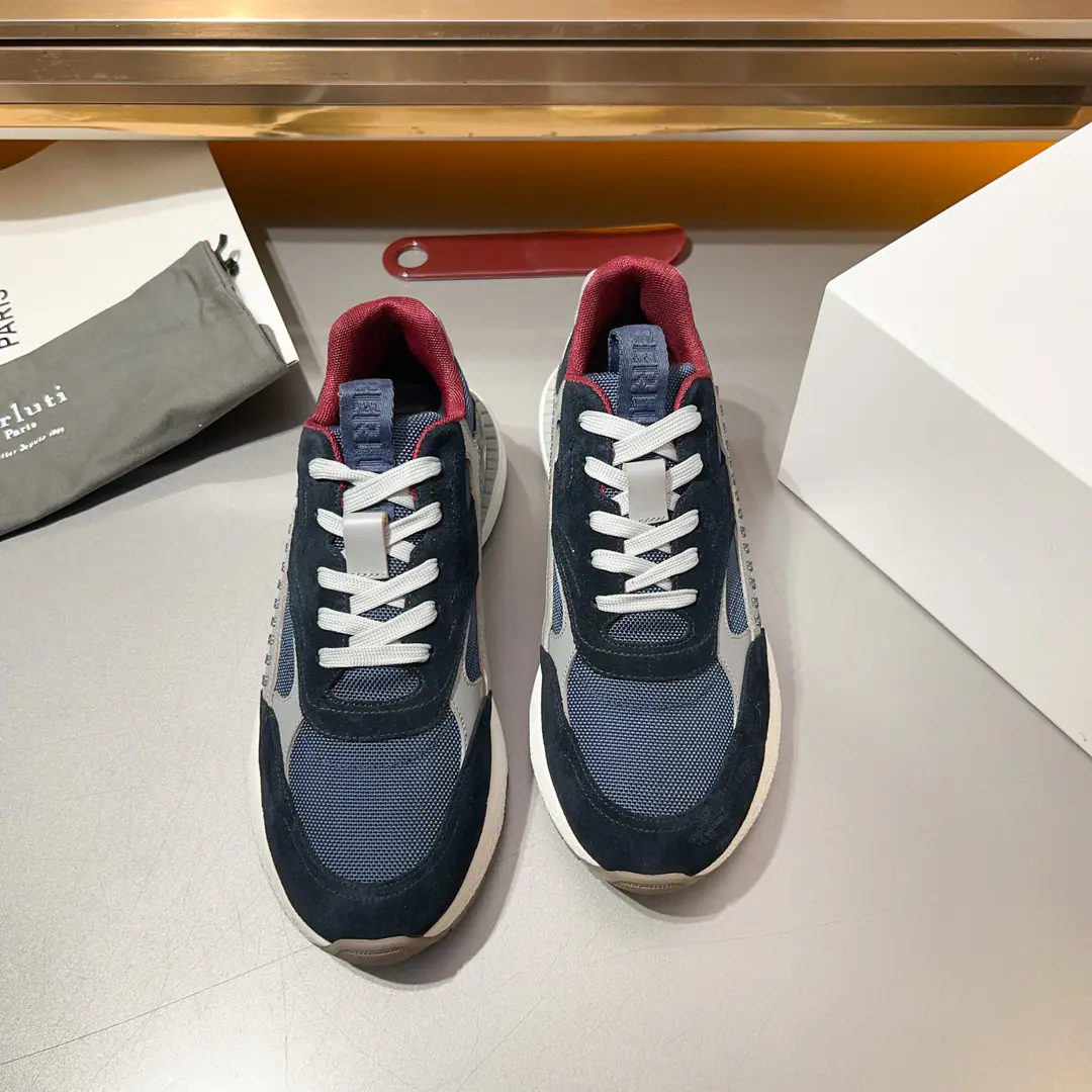 Italian sub-purchasesBerlutiLuxury goods [24New year's items]AutumnSkyrunningLeather multi-material outdoors sports shoes Ma. 39-44 38 45Sold