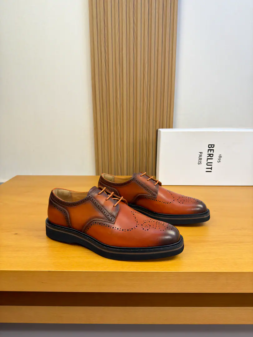 【 Berluti】Borrutti.(Brute.) High-end quality Original List·- It's a leather shoe. Shoe.: Imports🔝Import all the skins of the calf..Pure manual color modification process, Laser hole. Uchi.: Water-tied cow skin. Otsumi!: It's so light.TPUBubbles·Rubber. Combination to the base Super-high-quality control.·- I'm doing a little work.: Highlight( High-end·- How expensive.·Slot ) Size: 39-44（38, 45, 46, Make a reservation.)·BLT0155