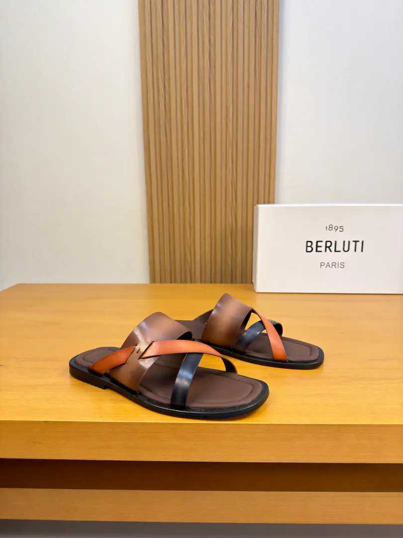 【 Berluti】Borrutti.(Brute.) High-end quality Original List·- Rhythm slippers. Shoe.: Imports🔝Napa Skin-water shampoo process, Water table.Napa Skin. Uchi.: Water-tied cow skin. Otsumi!: It's so light.TPRRubber·Real leather.. Combining is a big-ass skin. Super-high-quality control.·- I'm doing a little work.: Highlight( High-end·- How expensive.·Slot ) Size: 39-44（38.45.46.47.48.Codes can be ordered.)·B0182
