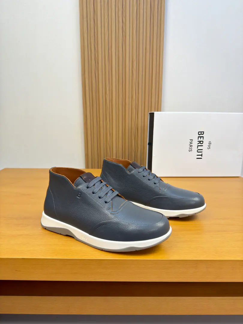 【 Berluti】Borrutti.(Brute.) High-end quality Original List·Goose and sports shoes. Shoe.: Imports🔝Skin of a stale calf., Shoes..Shoe tongue..Air pressure brandlogo Uchi.: Water-tied cow skin. Otsumi!: It's so light.TPR·Rubber. Double-coloured base Super-high-quality control.·- I'm doing a little work.: Highlight( High-end·- How expensive.·Slot ) Size: 39-44（38.45.Make a reservation.)·B0122