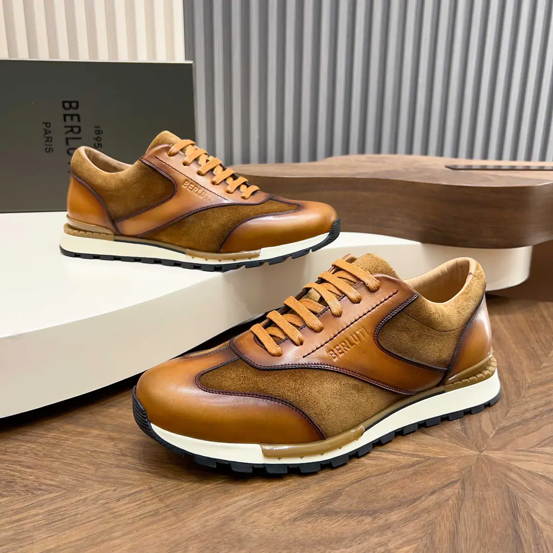 💋💍Berlut* Brute. New Series Sport TrackLeather and nylon low-skinning shoes. Official sales priceRMB, This sneakers is in Italy.🇮🇹Imported cow embryos to connect technology webwork Artificial color modification and coloring. The inside water dyes the skin of the cow. A separate cow's skin bounces back. Full details. 1895I'm not sure I'm sure I'm sure I'm sure I'm not., Shoe-tone-tube stamp.BWordlogo Black and White Original Original Base The soles are very athletic., The shoe head is in a narration., The line of mooring contrasts with the heel color.. MatchFast TrackAnd there we are., Expressing a young fashion attitude and a mindless sport.. Standard leather shoe code number: 39-44. Custom45 46