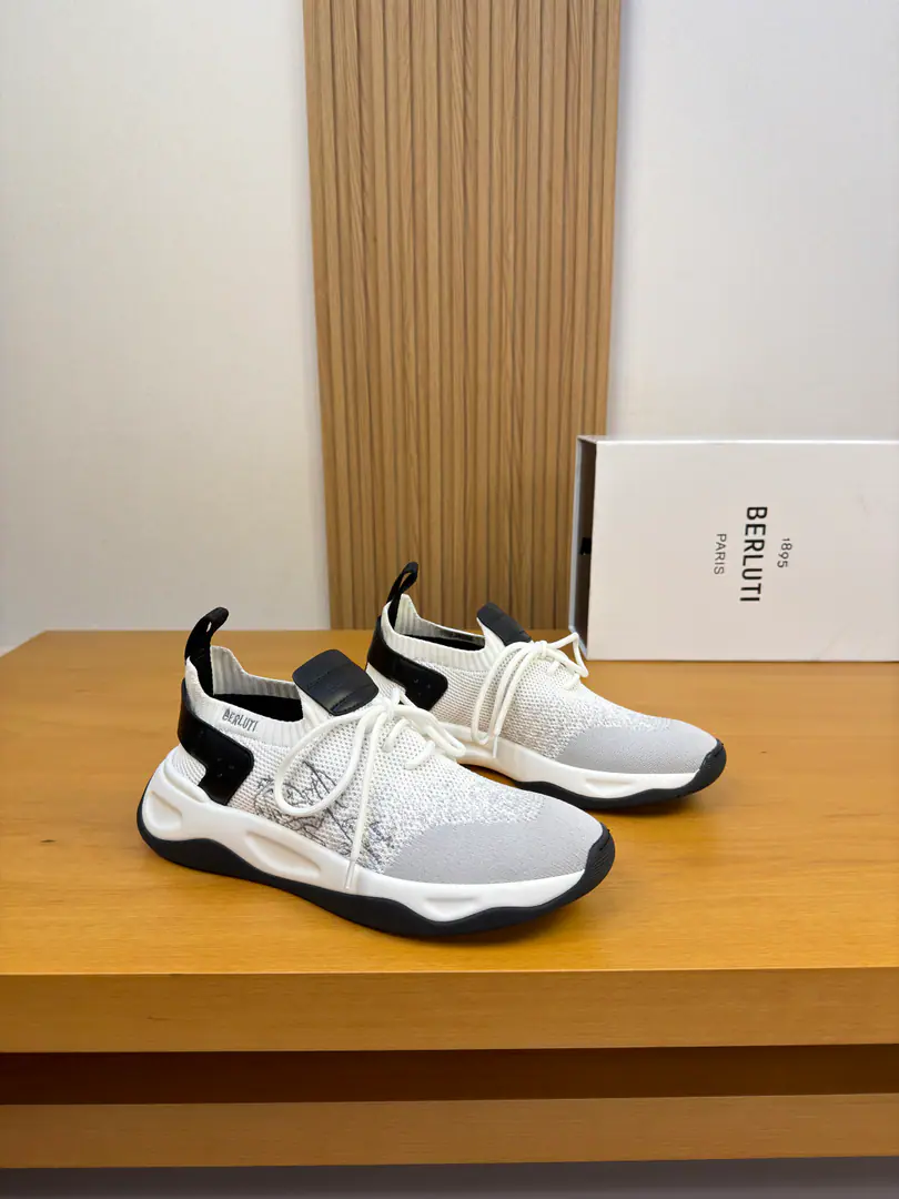【 Berluti】Borrutti.(Brute.) High-end quality Original List·Leisure sports shoes Shoe.: Imports🔝Skins of the calf., The brand is thick and weave.(Wire)Boobies., The shoe tattoo.LogoTotem., Shoe-tucking brand.Logo, Back and brand.logoWeaving Uchi.: Foot.. Water-tied cow skin. Otsumi!: It's so light.TPUBubbles·Rubber. Double-coloured base Super-high-quality control.·- I'm doing a little work.: Highlight( High-end·- How expensive.·Slot ) Size: 39-44（38, 45, 46, 47, Codes can be ordered.)·B0234