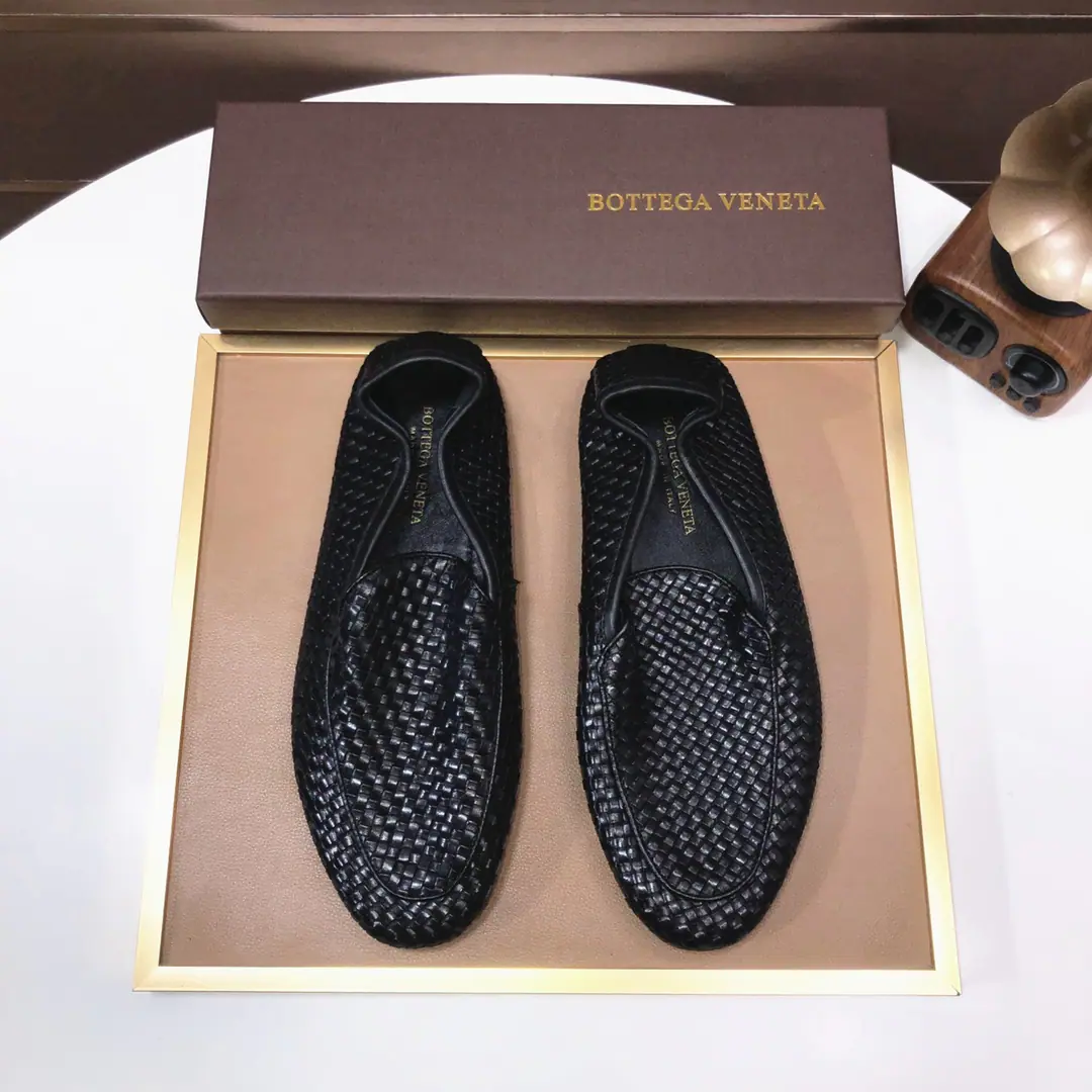 Plant 【Botteg Venetta(BV)】（Wallet shoes.）New exclusive. New money for the network. Top-of-shoe calf skin made above the shoe surface A delicate touch. The quality of luxury. For men's delicate weights. It's a noble place to be. A carefully designed Mark hand-made stitch. Fluid Lines In the whole cow's skin., Sweatwash comfort. 38-44