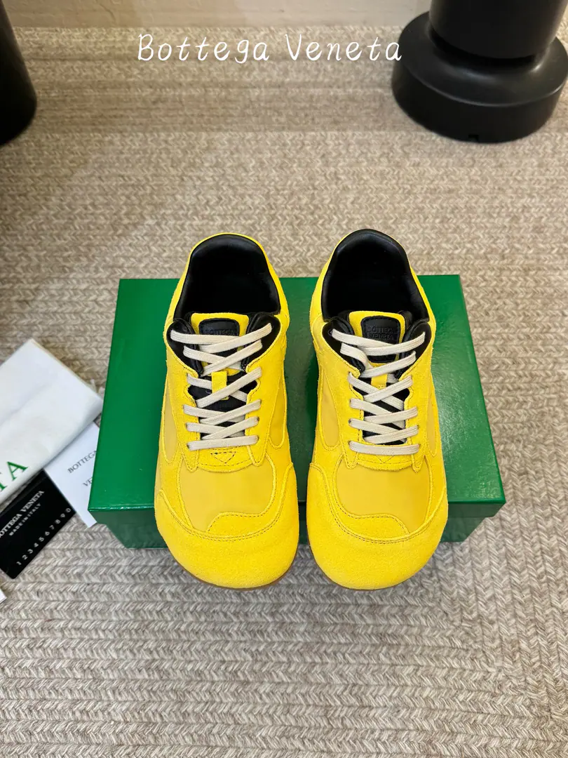 Men➕10 bvThe same thing that I found in the same paragraph.Bottega VenetaNew sneakers.❤️Bottega Veneta OrbitSports shoes90The ancient style is inspired., I'll use the net veil for the shoe., Recipe branding.intrecciatoWeaving elements, Shows a fine front design style.. Use light-quality technical fabric, Leather and netting made, The design of the low band belt., The comfort of leisure and the fineness of the design. Fabulous.: Skin grinding of sand. Uchi.: Original Size: 35-45(45Customize or not change)39.40Note the gender code.