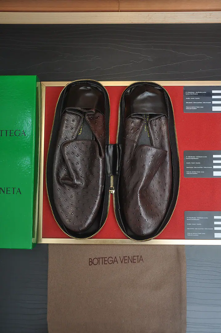 Get out of the factory. 【Botteg Venetta(BV)】（Wallet shoes.）New exclusive. New money for the network. Top-of-shoe calf skin made above the shoe surface A delicate touch. The quality of luxury. For men's delicate weights. It's a noble place to be. A carefully designed Mark hand-made stitch. Fluid Lines In the whole sheep's skin., Sweatwash comfort. 39-44