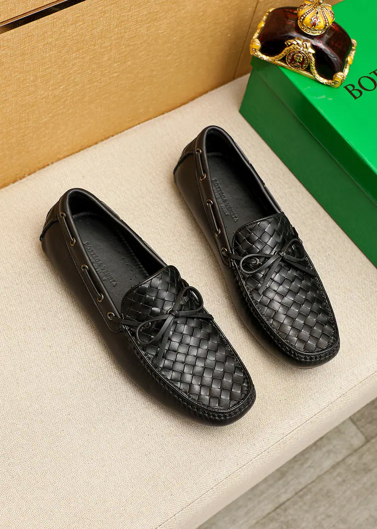 💐BVMen with shoes.®【BOTTEGA VENETA 】New money from the official network. One-to-one. ⚠Italian cow skin.➕Handweaving➕In the cow's skin.. I'm driving with my shoes. Synchronize cabinets Size 38～44（45🉑️Custom)