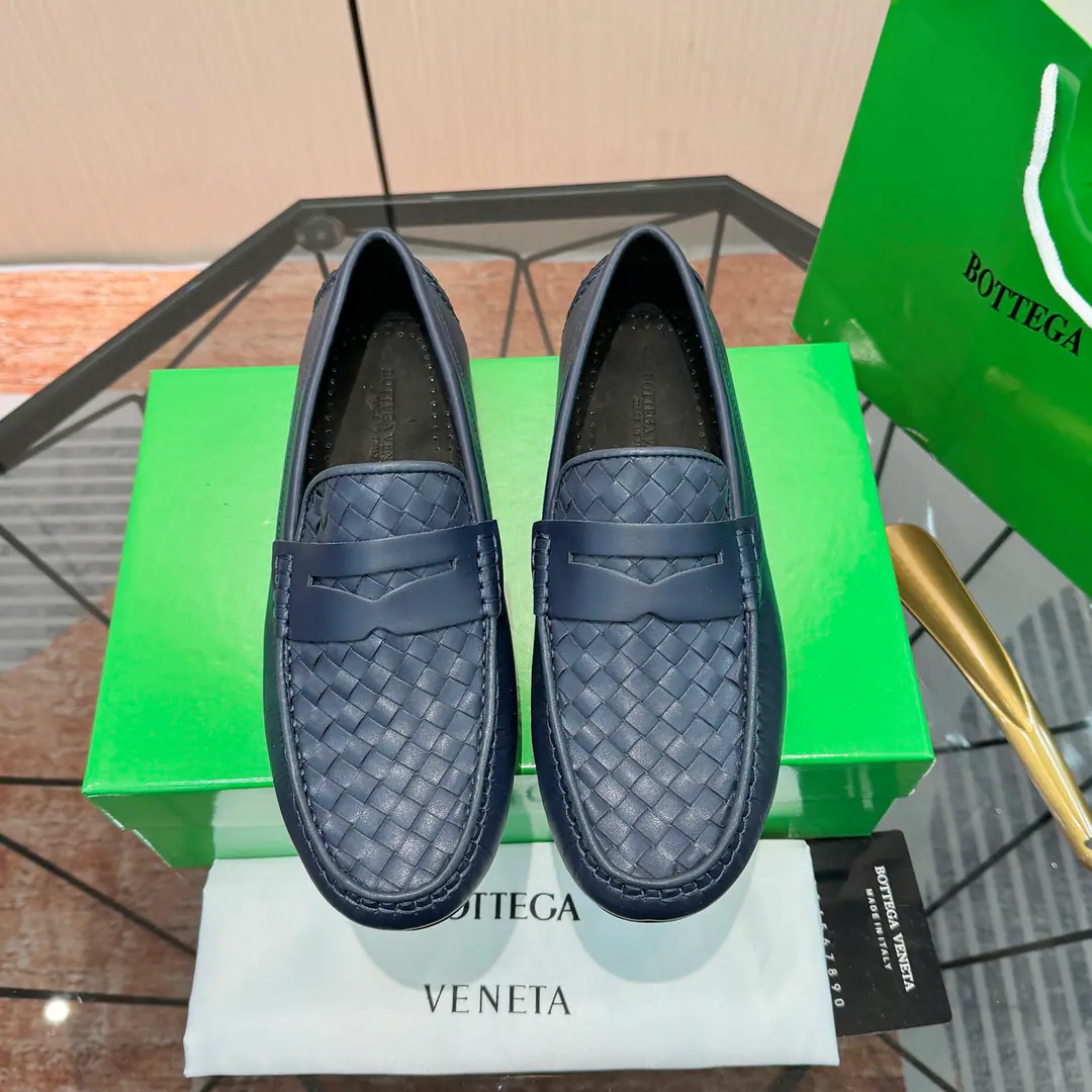 Get out of the factory.【Botte* Venetta(BV)】 Synchronise Action, High-end quality！38——45