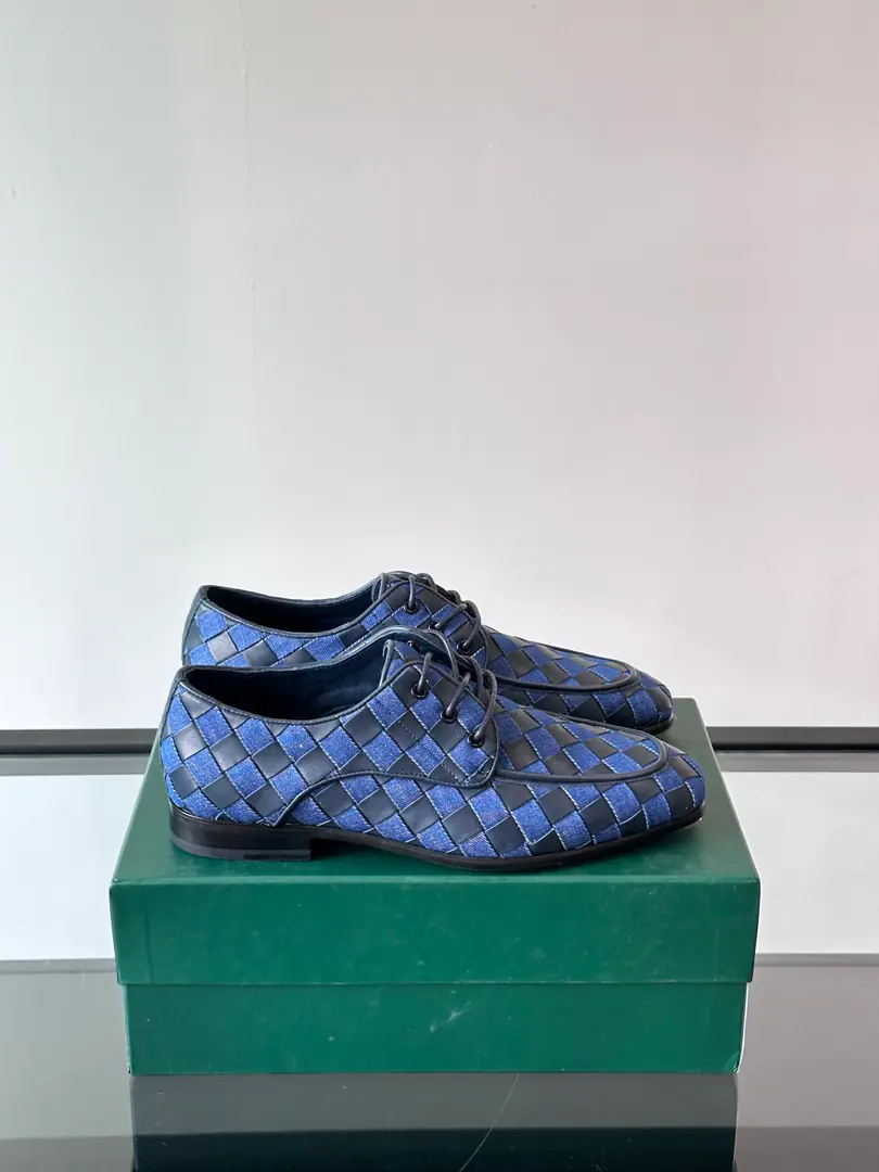 BV The new man's a little bit of a looser than a big leather shoe., This leisure shoe is made manually with soft little cow skin., A lightly and lightly achieved., In a fine leather line., The classic all-round shoe-shoes are a fine leisure style.. A flexible sling-up structure with a original is a big one., Add more durability. A leg is easily worn off by a leg design.. Dollar Size: 39-44（38.45Do it.）