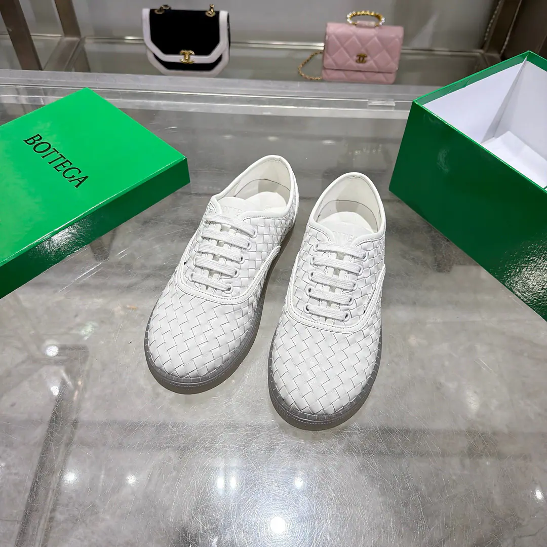 【BV】The Fluttershy.2026The autumn cabinet is the same. Bottega VenetaRoundheads, leisure shoes.！Weaving style！High-end atmosphere！Solid interior！Transparency Base！[Rose.][Rose.]！Pure handweaving, The originals are one moment after another.！Quality assurance！ Size: Men39--44（Men38.45.Custom without re-offer）