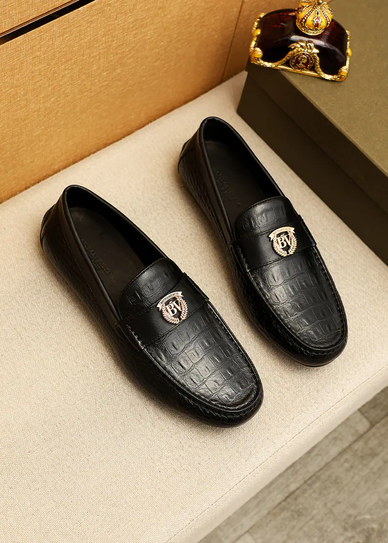 💐BVMen with shoes.®【BOTTEGA VENETA 】New money from the official network. One-to-one. ⚠Italian cow skins.➕Bull.🐂Pioneer.. I'm driving with my shoes. Synchronize cabinets Size 39-44（38.45🉑️Custom)