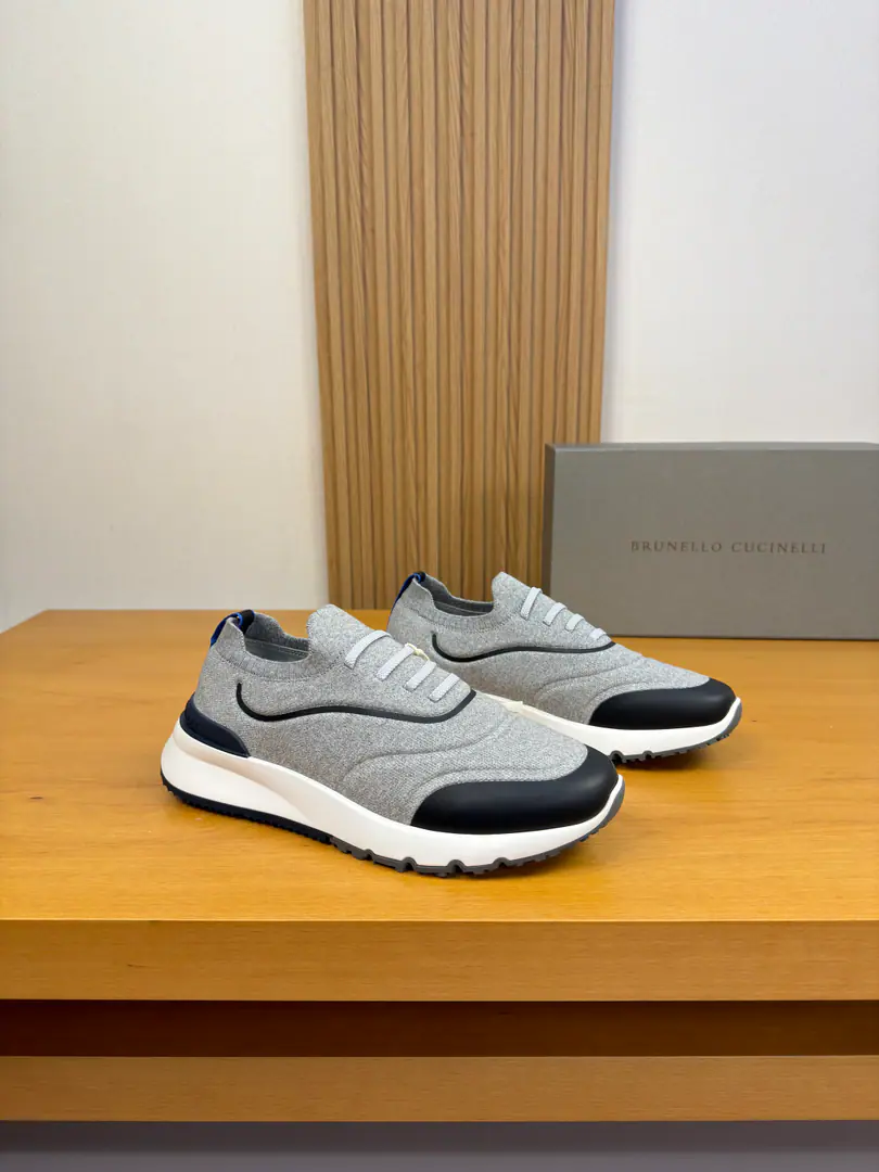【 Brunello Cucinelli】Bruno.·Cuchnelli. High-end quality Original List·Leisure sports shoes Shoe.: Imports🔝Brands are flying.（Wire）Boobies..Air pressure Chou-wave trans-printing process, Back up..Brandweaves Uchi.: Water-tied cow skin., Skins of cattle with a foot-stamping. Otsumi!: It's so light.TPUBubbles·Rubber. Double-coloured base Super-high-quality control.·- I'm doing a little work.: Highlight(High-end·- How expensive.·Slot) Size: 39-44（38, 45, 46, 47Make a reservation.)·BC0356